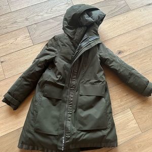 Lululemon out in the elements snow parka down jacket coat s 4 small olive green